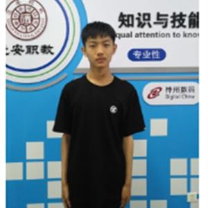 信念蘊育能量，青春綻放光明